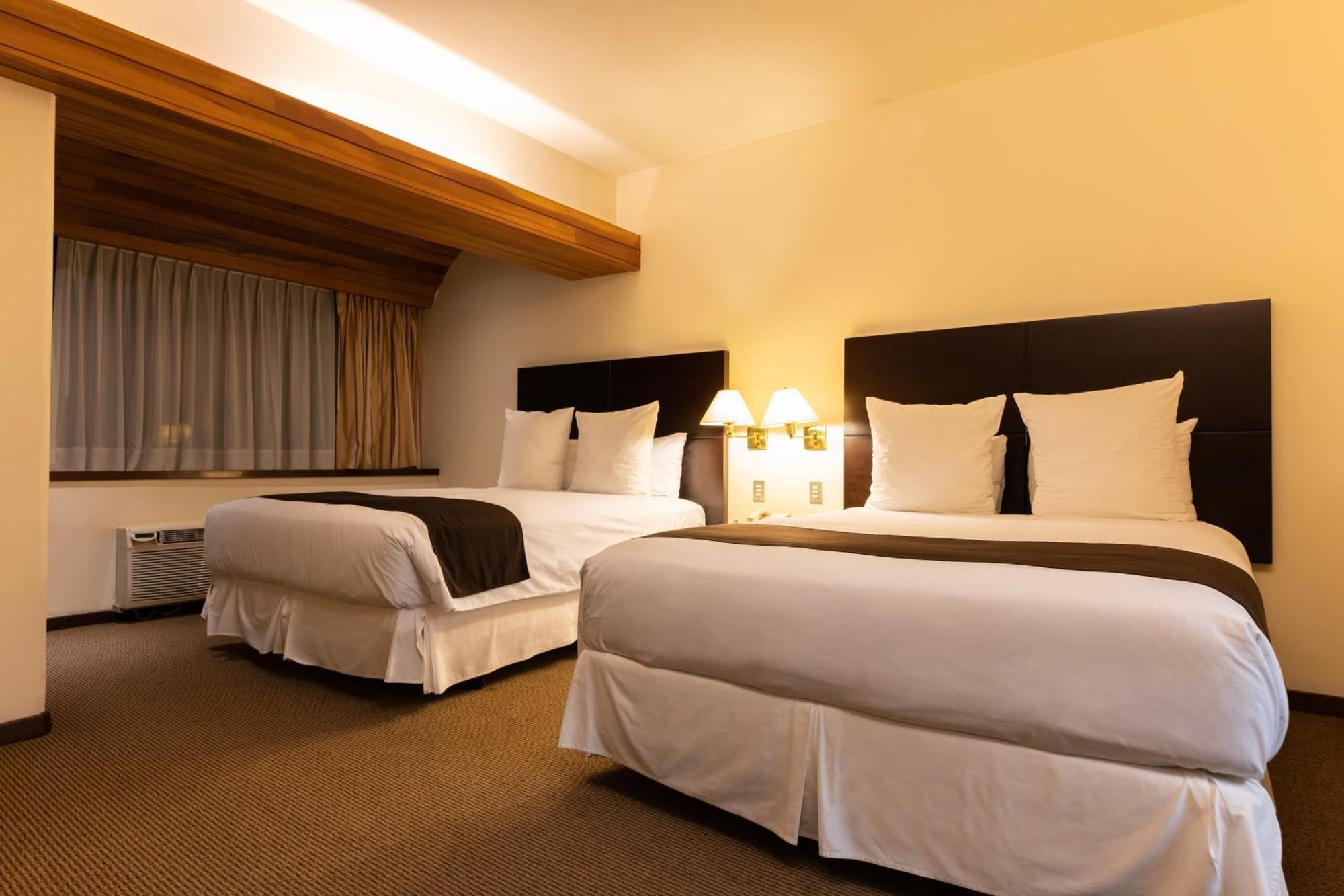 J&a Pardo Hotel