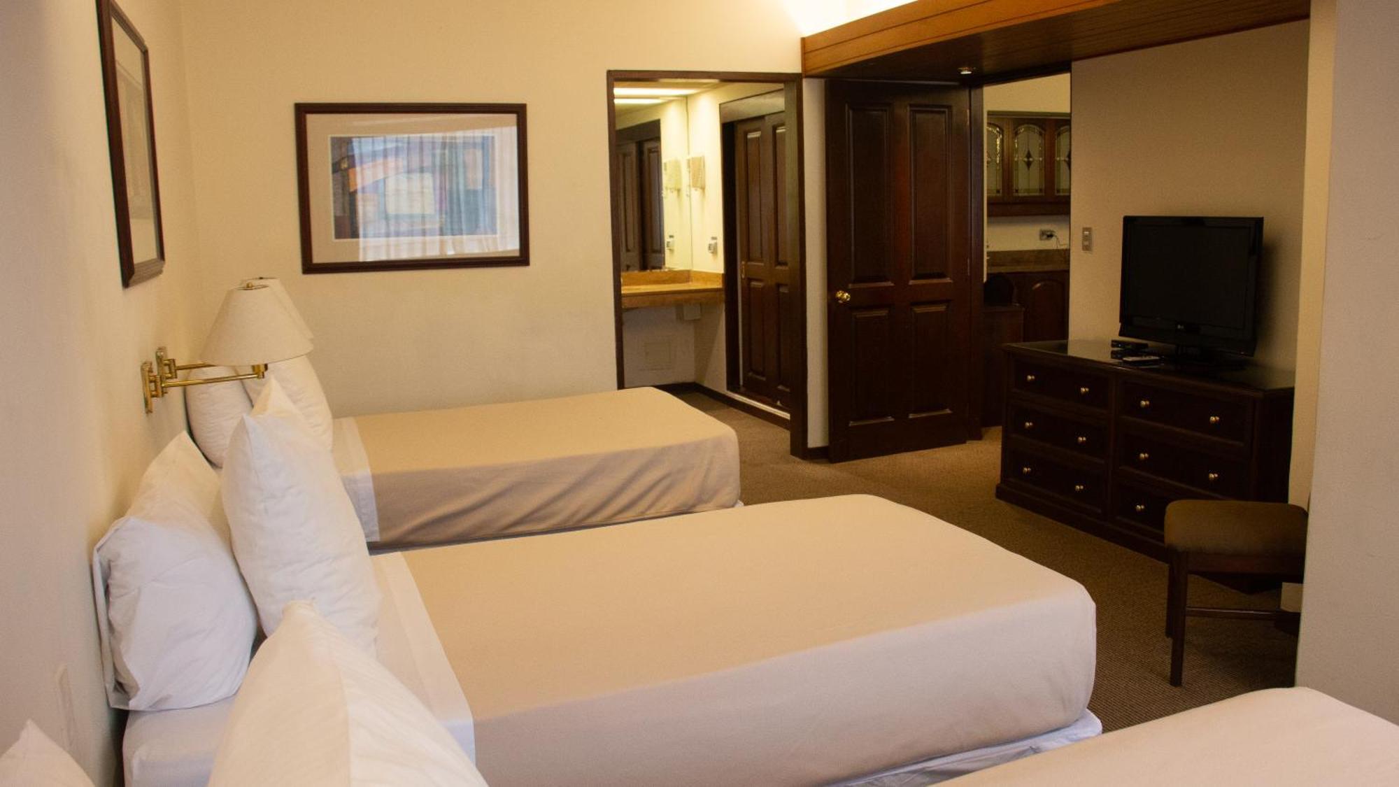 Hotel J&a Pardo 5*